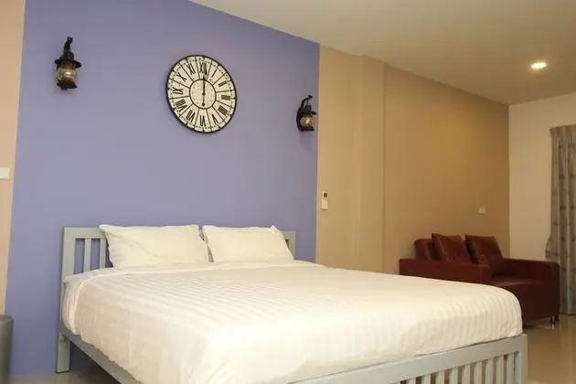 Chic Standard Room