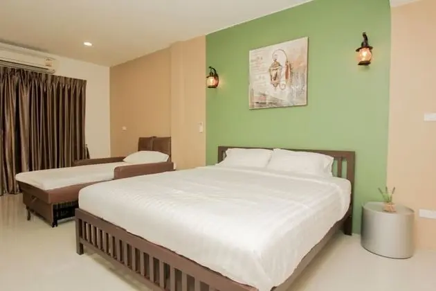 Trio Superior Room