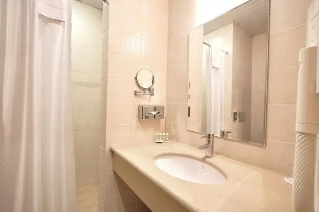 Standard Tek Büyük veya İki Ayrı Yataklı Oda