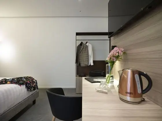 Tek Büyük veya İki Ayrı Yataklı Oda, Balkon