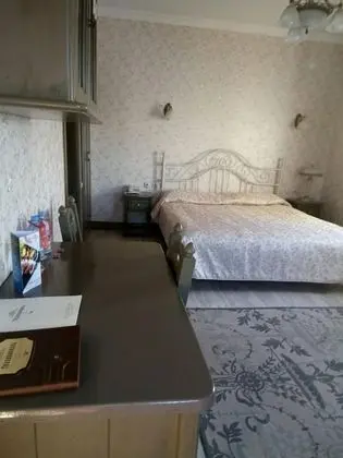 Luxury Tek Büyük Yataklı Oda