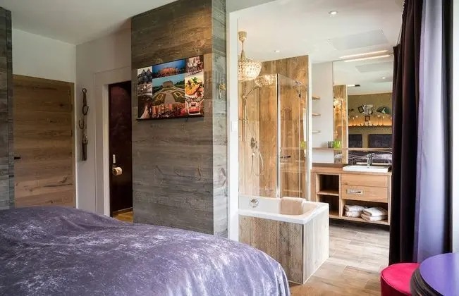 Deluxe Tek Büyük Yataklı Oda, 1 Yatak Odası, Balkon, Dağ Manzaralı