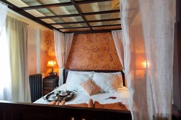 Junior Stüdyo Süit, Şömine