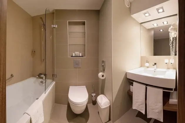 Double room with extra bed