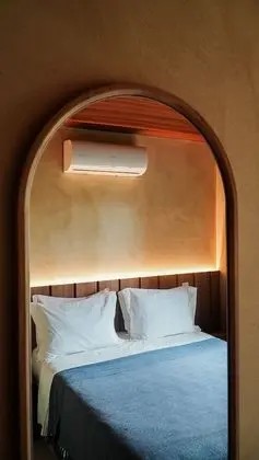 Traditional Tek Büyük Yataklı Oda