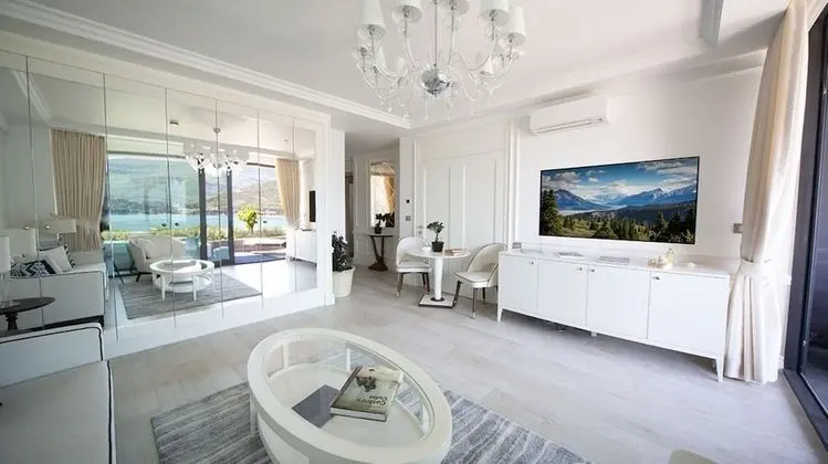 Executive Süit, 1 Yatak Odası, Balkon, Deniz Manzaralı (La Traviata)