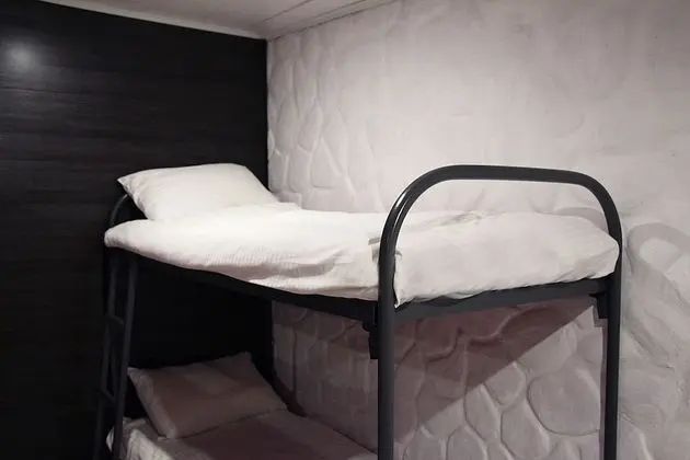 Ortak Ranzalı Oda, Karma Ranzalı Oda (1 Bed in 6 Person Dorm)