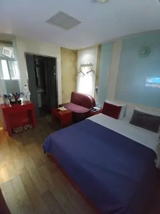 Standard Tek Büyük Yataklı Oda