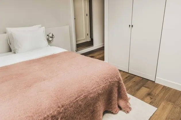 Family Tek Büyük Yataklı Oda