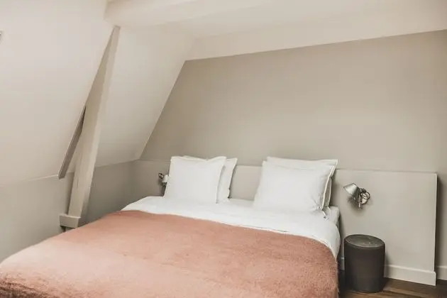 Family Tek Büyük Yataklı Oda