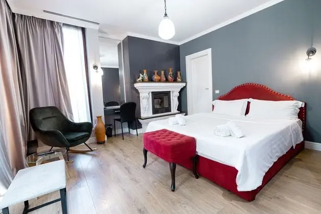 Deluxe Tek Büyük Yataklı Oda