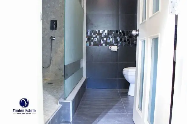 Deluxe Süit, 1 Yatak Odası, Veranda, Avlu Manzaralı