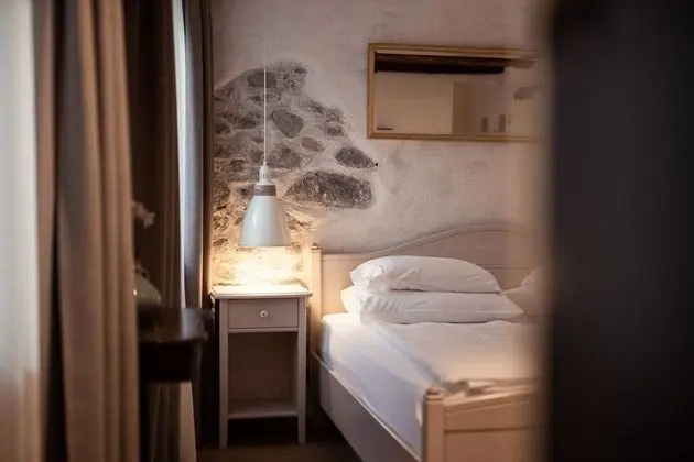 Economy Tek Büyük Yataklı Oda