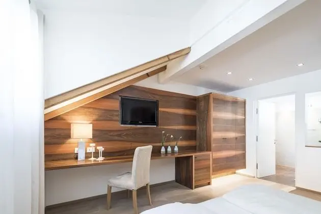 Tek Büyük Yataklı Oda