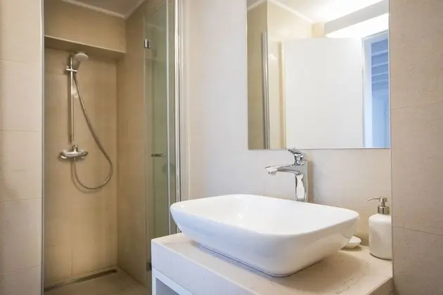 Deluxe Tek Büyük veya İki Ayrı Yataklı Oda