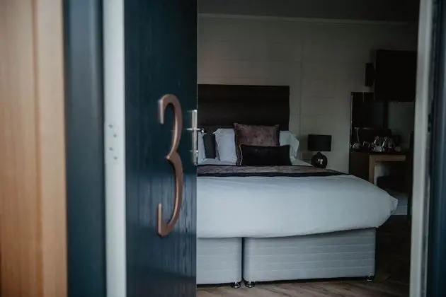 Luxury Kulübe, 1 En Büyük (King) Boy Yatak