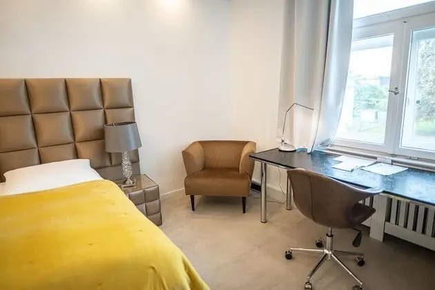 Comfort Tek Büyük Yataklı Oda