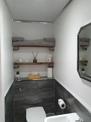 Premium Tek Büyük Yataklı Oda, Banyolu/Duşlu