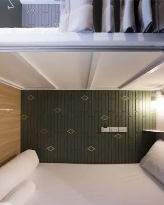 Bed in 10-Bed Mixed  Dormitory Room