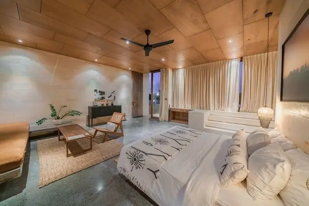 Superior Villa