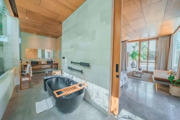 Superior Villa