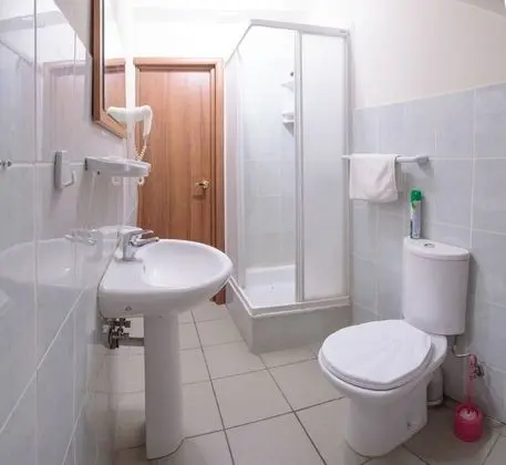Standard Tek Büyük veya İki Ayrı Yataklı Oda