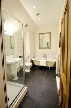 Luxury Apart Daire, Özel Banyo, Göl Manzaralı (Penthouse apartment)