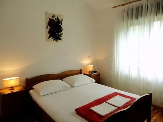 Apart Daire (Božana - with parking - A2(2+2))