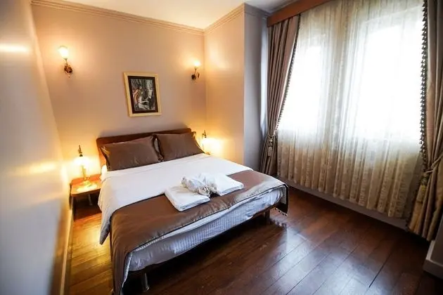 Deluxe Dört Kişilik Oda