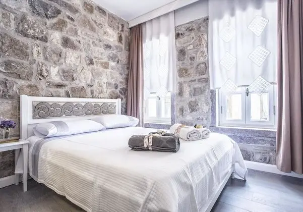 Standart Tek Kişilik Taş Oda