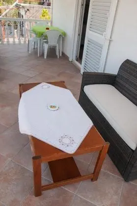 Apart Daire (Boze - 100 m from sea - A1(2+2))