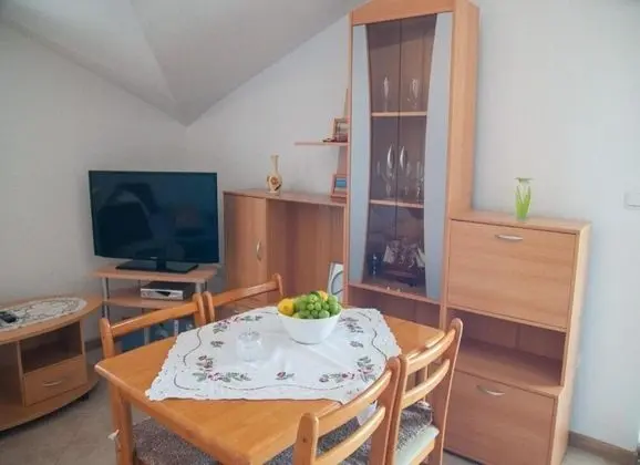 Apart Daire (Boze - 100 m from sea - A2(2+2))