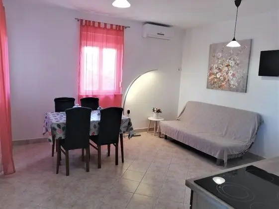 Apart Daire (Bozi - with pool - A2 I kat(2+2))