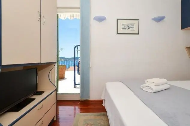 Apart Daire (Bozo - amazing terrace and sea view -)