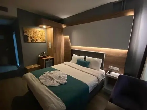 Standart Şehir Manzaralı Oda