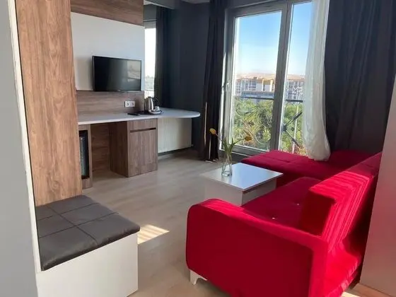 Tek Büyük veya İki Ayrı Yataklı Oda, Şehir Manzaralı