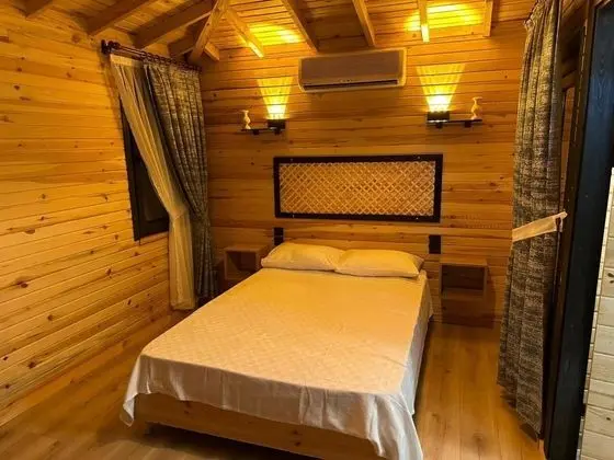 Bungalow 3 Kişilik Oda, Dağ Manzaralı, Balkonlu