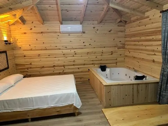 Jakuzili Bungalow , Dağ Manzaralı, Jakuzili (2 Kişilik)