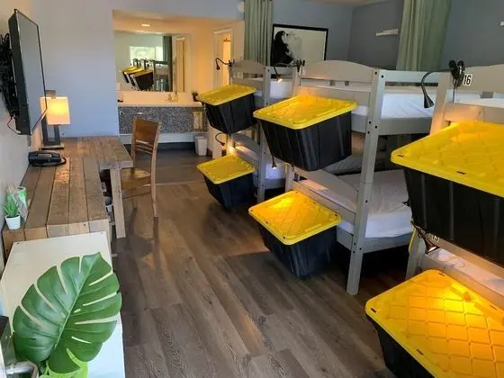 Deluxe Ortak Ranzalı Oda