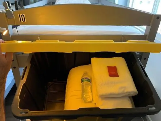 Deluxe Ortak Ranzalı Oda