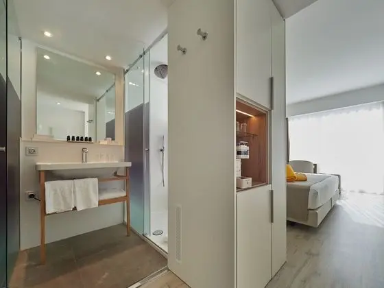 Büyük Yataklı Tek Kişilik Oda, Balkon