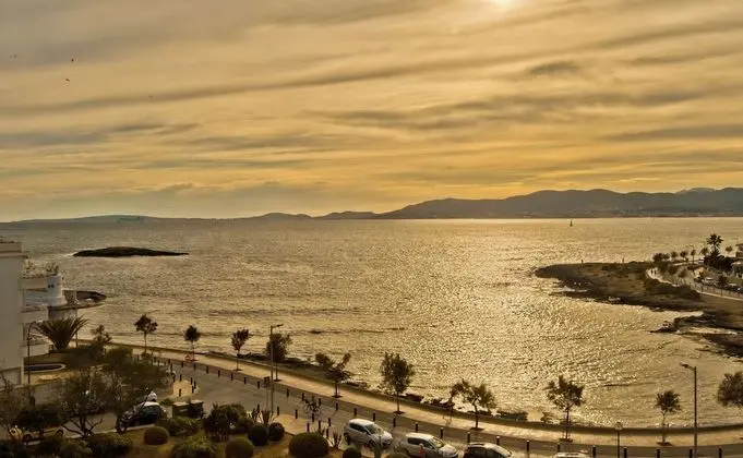 Büyük Yataklı Tek Kişilik Oda, Balkon