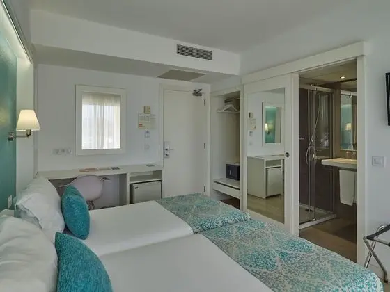 Büyük Yataklı Tek Kişilik Oda, Balkon