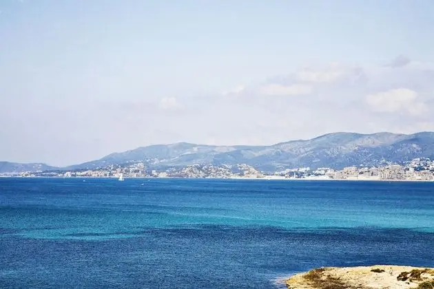 Büyük Yataklı Tek Kişilik Oda, Balkon