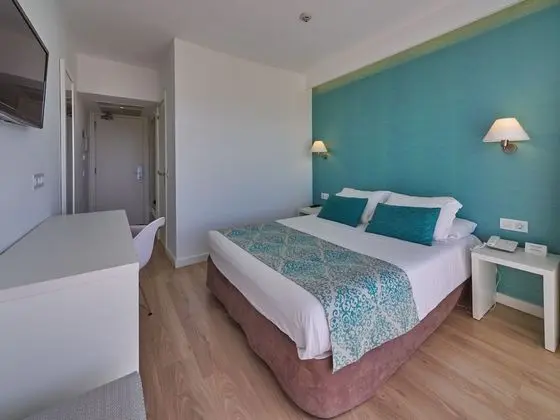 Tek Büyük Yataklı Oda, Balkon (2 adults + 1 child)