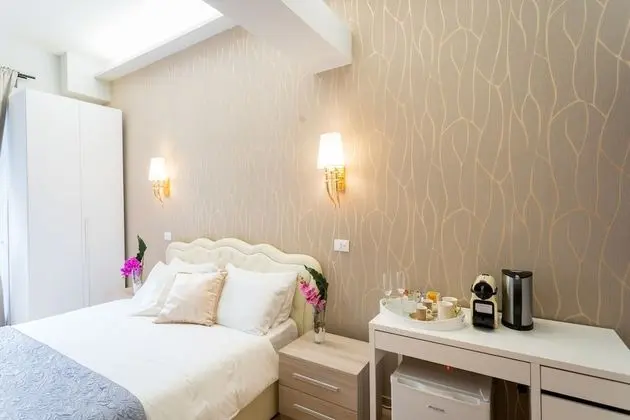 Deluxe Tek Büyük Yataklı Oda, 1 Yatak Odası, Avlu Manzaralı