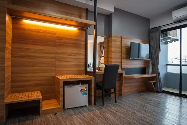 Deluxe Room Twin