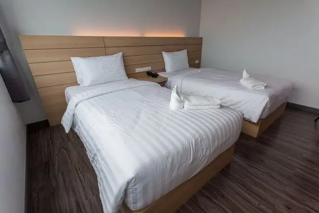 Deluxe Room Twin