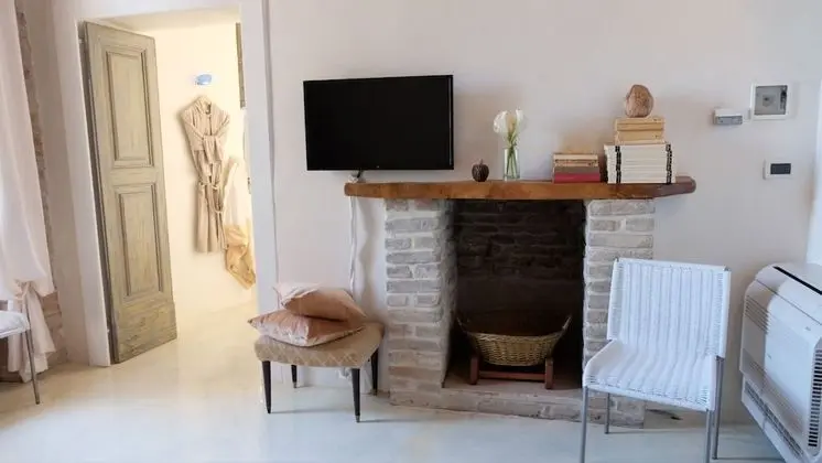 Deluxe Tek Büyük Yataklı Oda (Dalla)