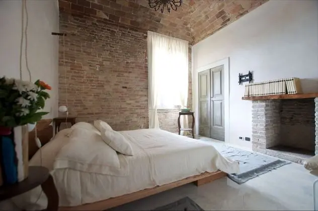 Deluxe Tek Büyük Yataklı Oda (Dalla)